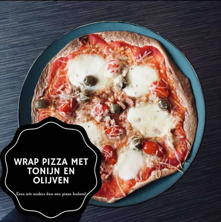Wrappizza met tonijn en olijven